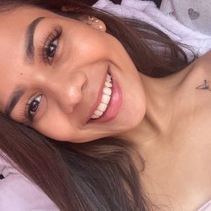 Meet your Posher, Perla